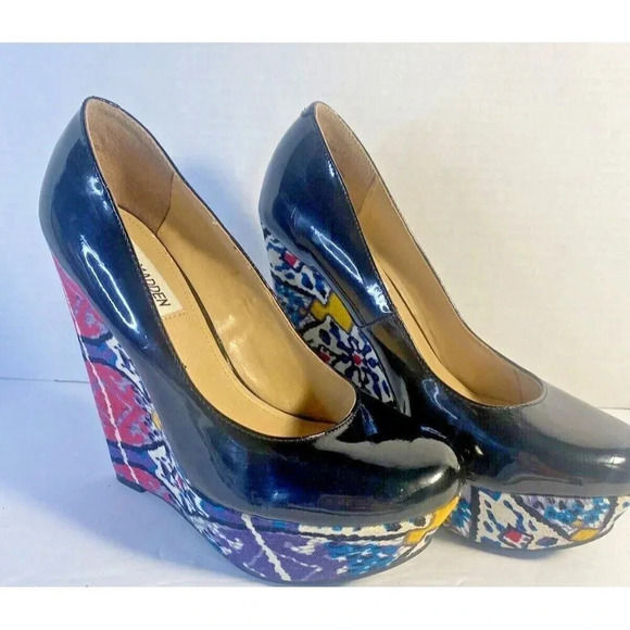 Steve Madden Platform Wedges Women's sz 8.5 Black Upper Multicolor Wedge - Picture 1 of 11